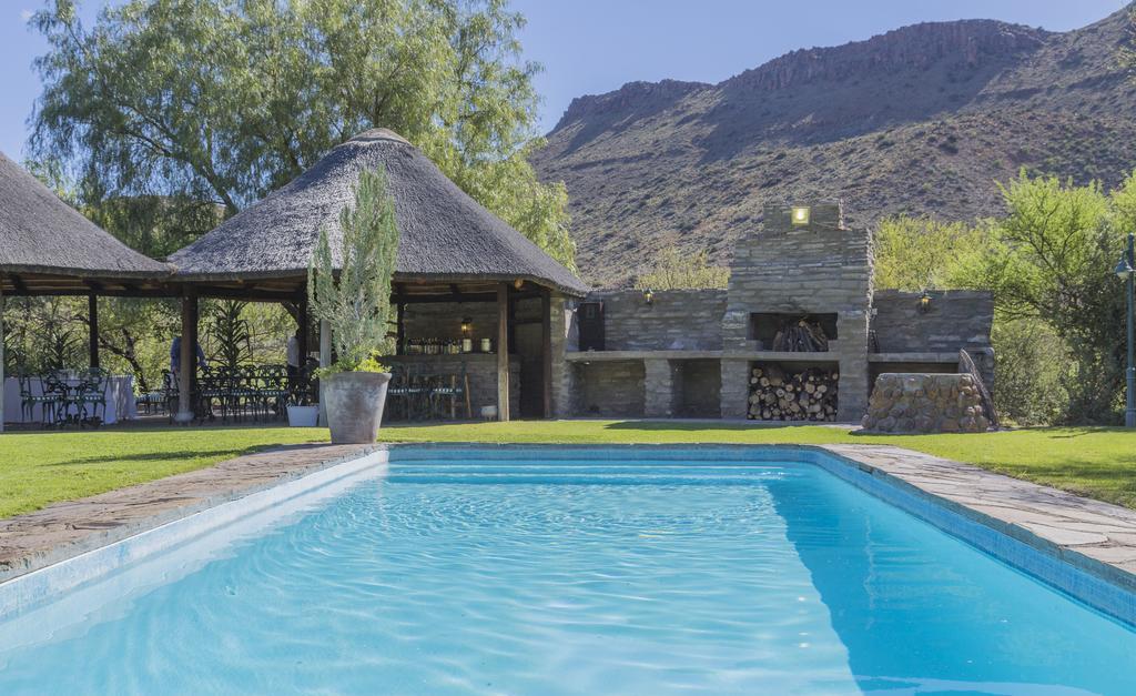 Lemoenfontein Pension Beaufort Wes Buitenkant foto