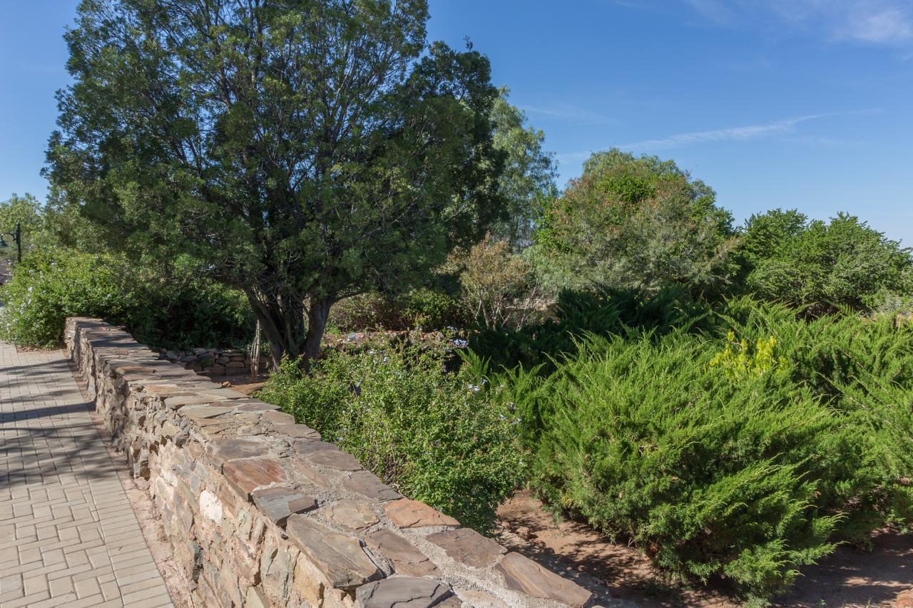 Lemoenfontein Pension Beaufort Wes Buitenkant foto