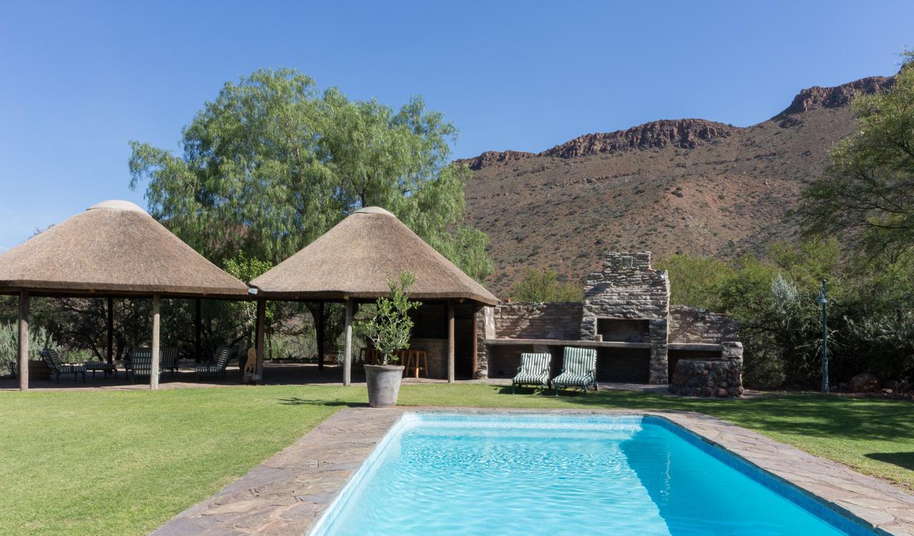 Lemoenfontein Pension Beaufort Wes Buitenkant foto